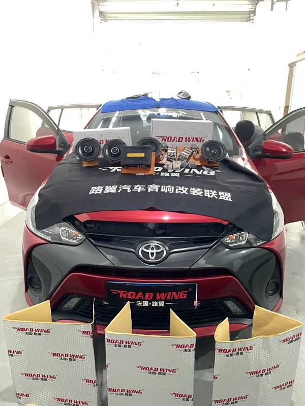 豐田致炫升級(jí)路翼ROADWING汽車音響